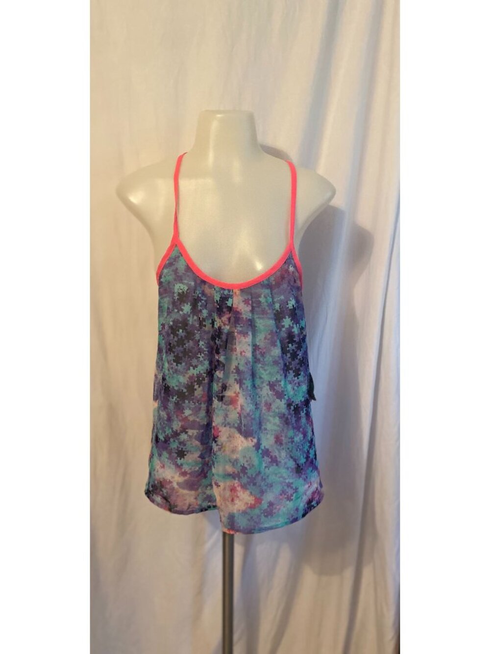 Princess By Vera Wang Pink And Blue Multicolor Print Chiffon Tank
